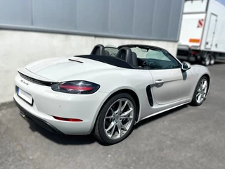 Porsche 718 2019 - Boxster *Sportpakket*Elektr. achterklep*Navi*Zetelverwarming*Hold-functie*Apple Carplay image 17