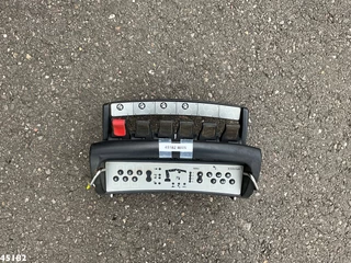 MAN TGM 2010 - 13.290 4x4 Hiab 9 Tonmeter laadkraan Just 222.472 km! obrazek 12