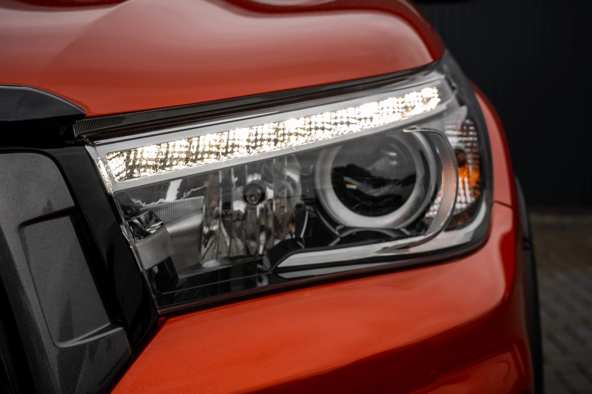 Toyota Hilux 2020 - 2.4 D 4WD | 150 PK | LED | Camera | Cruise | Navi | Climatronic | Trekhaak immagine 25