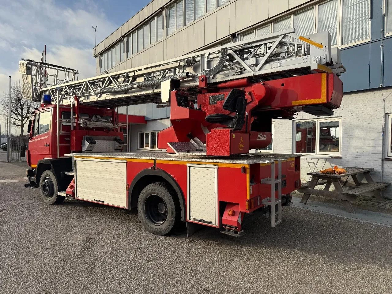 Mercedes-Benz 1124F 1995 afbeelding 6