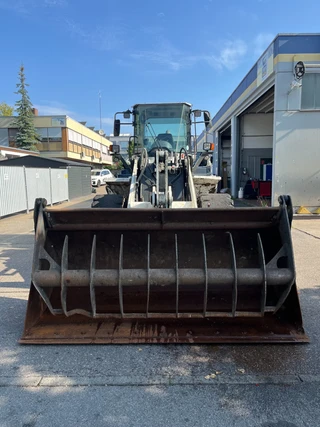 Komatsu WA250 2011 - WA250-6 Radlader*Klima*Hochschaufel*Recycling* afbeelding 2 miniatuur