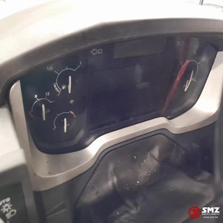 Renault N/A 2017 - Occ Cabine Renault T imagem 16