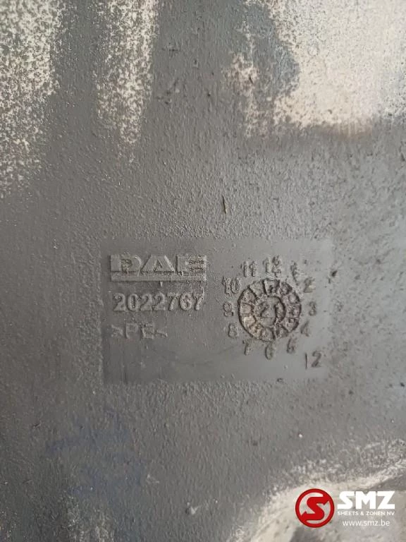 DAF 2022 - Occ AdBluetank 90L + steunen DAF obrázek 5