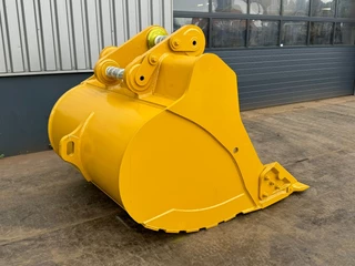 Caterpillar CAT 349 BUCKET TB linkage (66-IN X 2.81-CU M,7 teeth) 2025 - N/A image 5