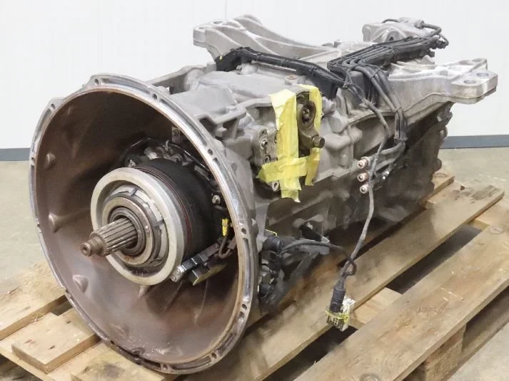 Mercedes-Benz - Gearbox & Clutch Parts Versnellingsbak G211-12 MB MP4 imagen 1