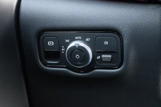 Mercedes-Benz V-Class 2024 - 300d - Avantgarde - DC - 4-matic - 360 Cam - Multibeam - Elektrische schuifdeuren - Digitale spiegel - Volle auto - Rijklaar obrazek 26
