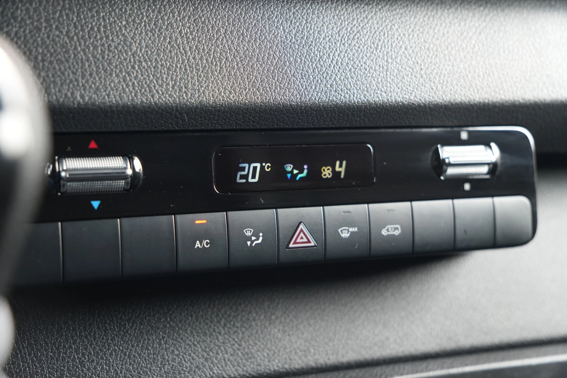 Mercedes-Benz Sprinter 2024 - 315CDI L2H2 RWD Pro 150pk - Camera - Trekhaak - Blind Spot - LED - Stoelverwarming - Navi - Rijklaar image 32