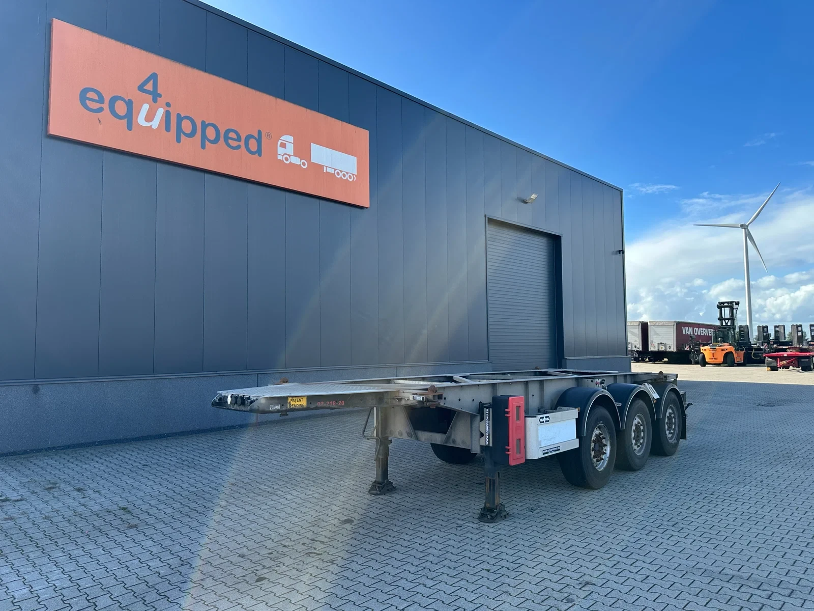 Van Hool 2011 - 20FT ADR CHASSIS / galvanized / MB DISC / 2x liftaxle / ADR / ALCOA / empty weight: 3.300kg / NL-chassis imagen 1