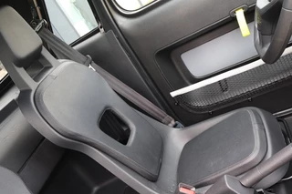 Opel Rocks-e 2025 - MAT ZWART / All Season banden / zwarte ALU velgen obrazek 16
