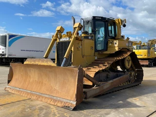 Caterpillar D6TLGP 2011 - N/A obrazek 2