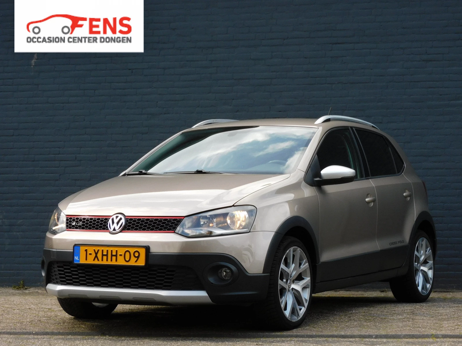 Volkswagen Polo 2014 - 1.2 TSI Cross AUTOMAAT! image 1
