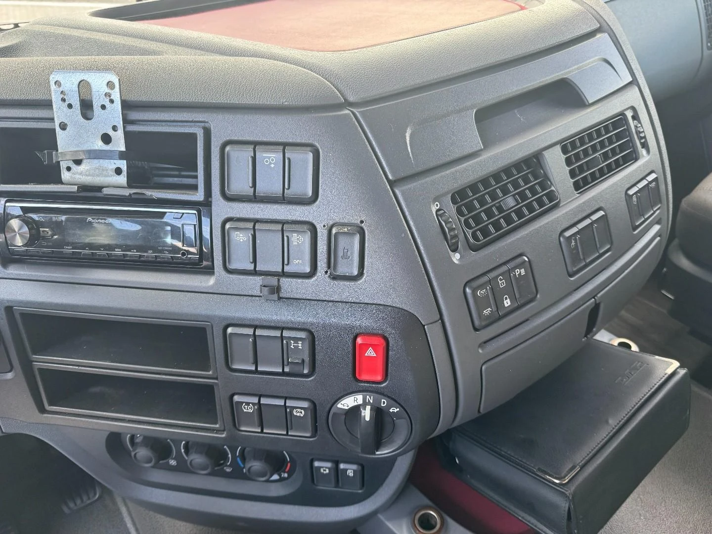 DAF XF 440 FT 2015 afbeelding 23