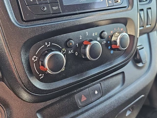 Nissan NV300 2022 - N/A obrazek 11
