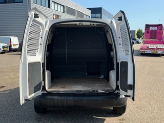 Volkswagen Caddy 2013 - 1.6TDI L1H1 Airco Navi Cruisecontrol image 4