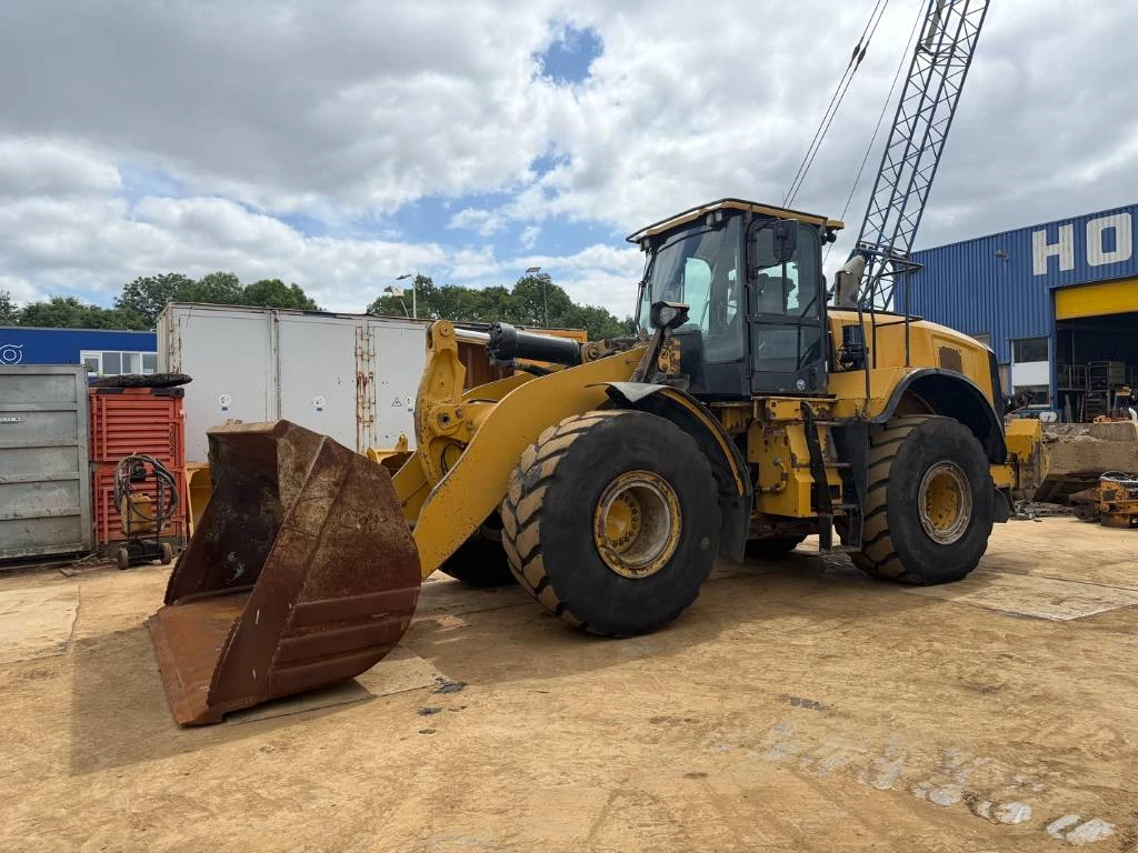Cat 2019 - 972 M afbeelding 1