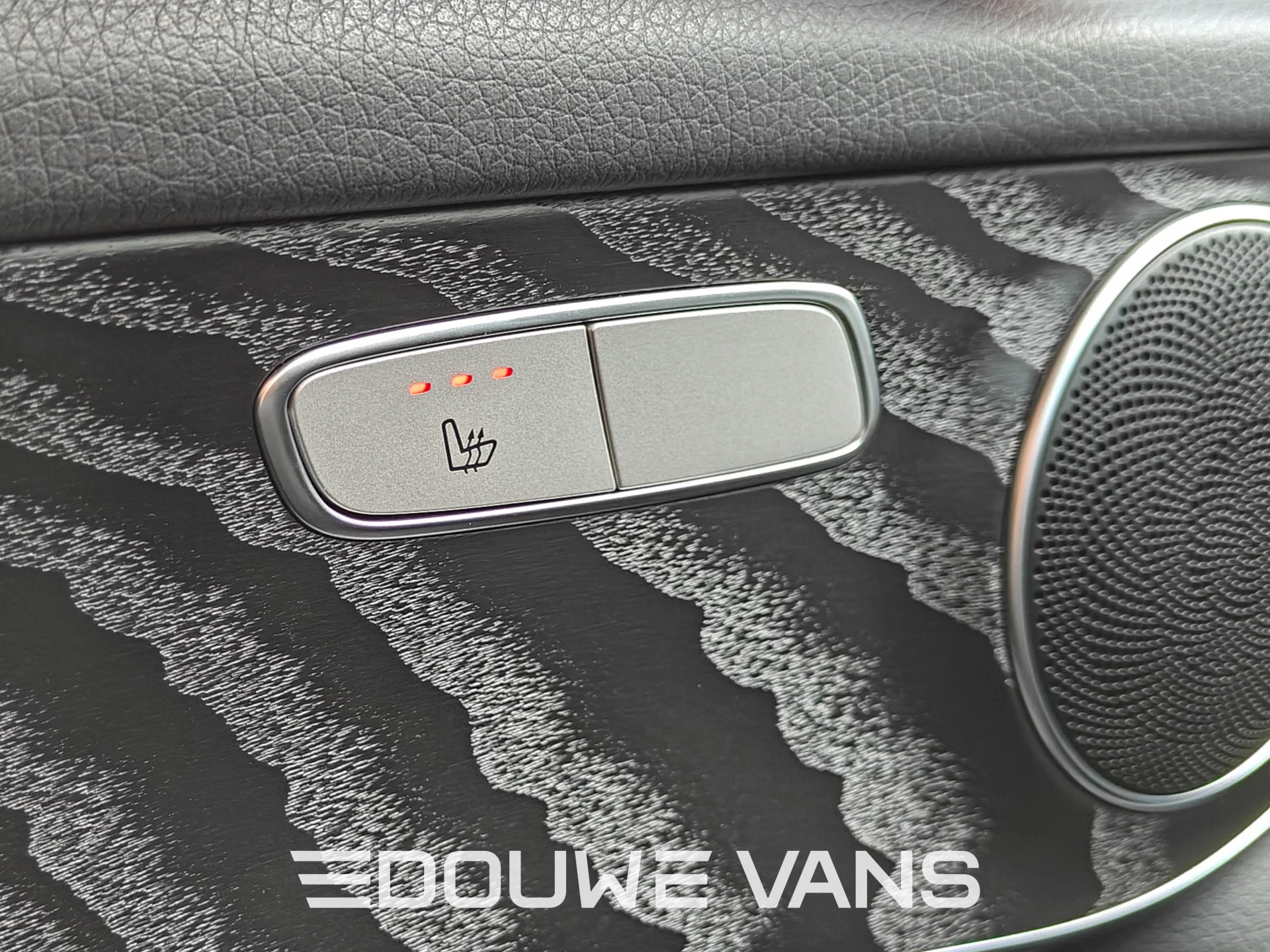 Mercedes-Benz GLC 2021 - 300e 4Matic Airco Ambiente Night Pakket Trekhaak obrázek 33