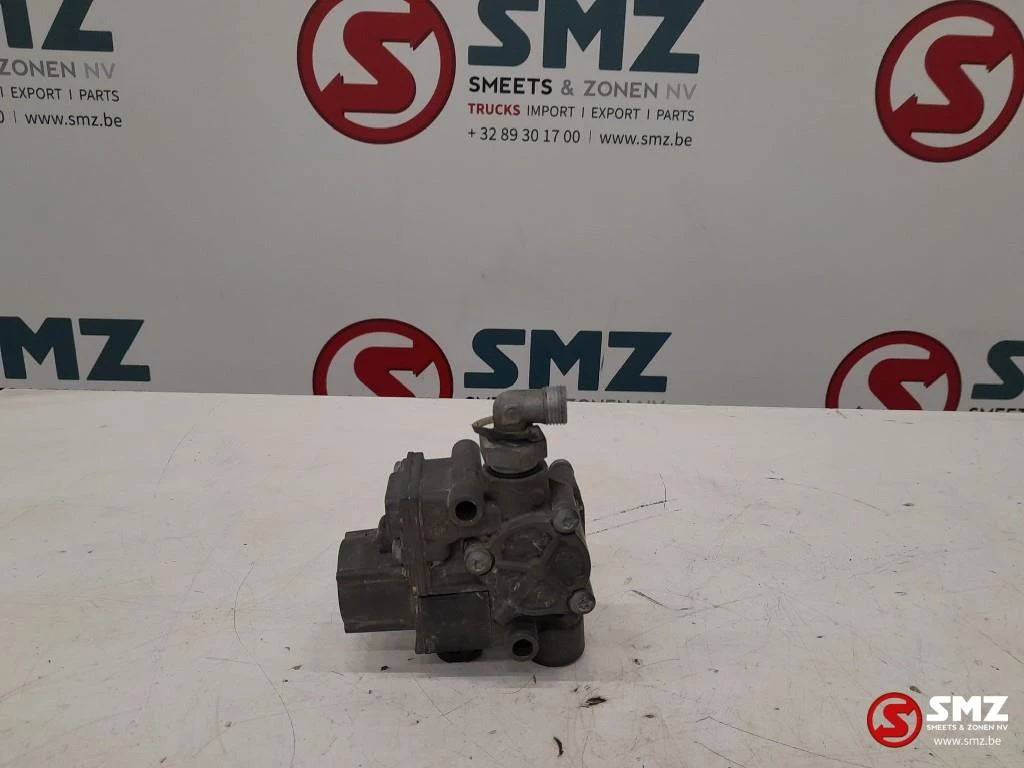 Iveco - Occ ABS modulator Iveco Trakker Z013356R obrázek 1