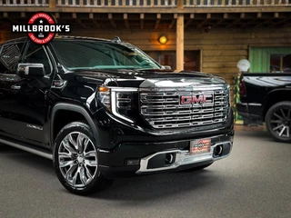 GMC Sierra 2024 - Denali 6.2L V8 image 12