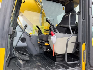 Komatsu HB215LC-1 HB 2012 - N/A image 29