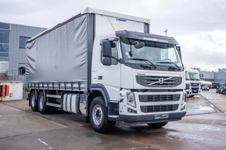 Volvo N/A 2010 - FM 330-6x2-E5+10 pneus/tires+intarder image 2