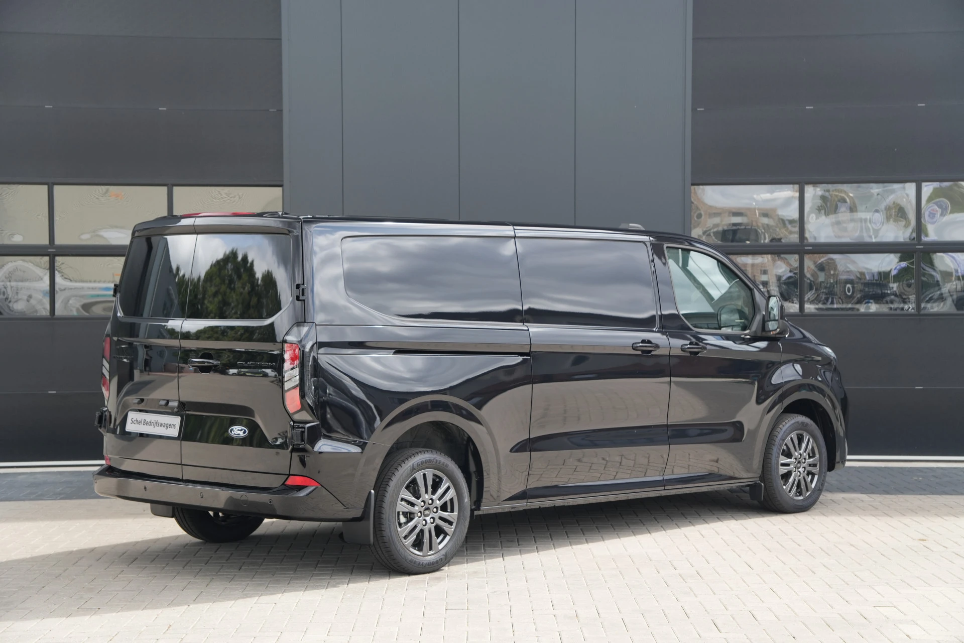 Ford Transit Custom 2025 - 320 2.0 TDCI L2H1 Limited 170pk - INCLUSIEF BPM - 2x Schuif - 1+1 Stoel - ACC - Blindspot - Stoel/stuurverwarming - Keyless - Rijklaar imagen 6