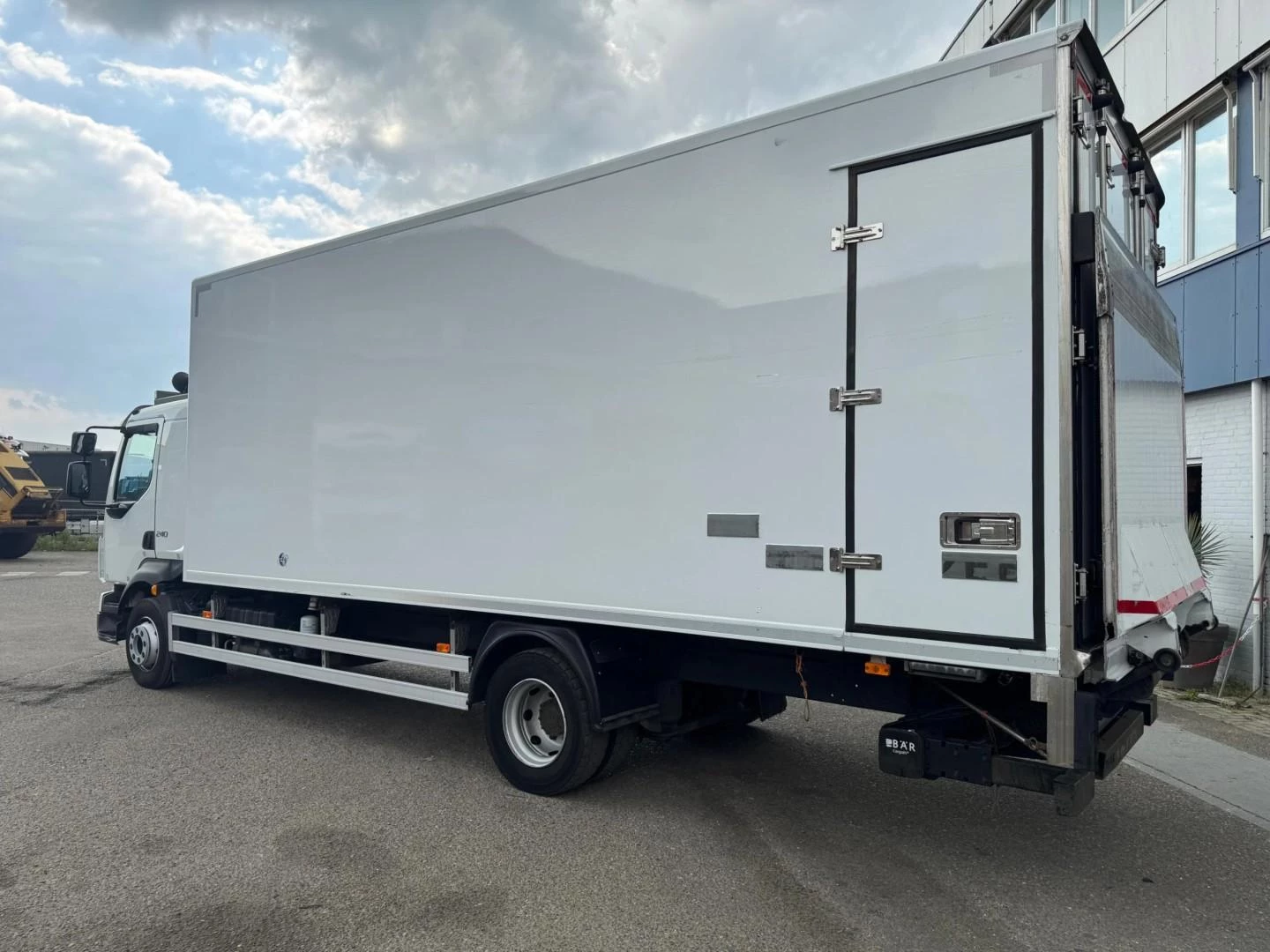 Volvo 240 2019 - FL obrázek 7