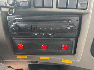 Renault Premium 2009 - N/A image 39
