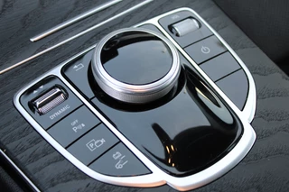 Mercedes-Benz C-Class 2020 - Estate 300e Advantage Pack DISTRONIC NAVI CAMERA 18'' bild 18
