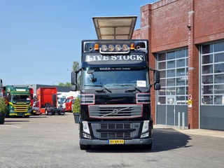 Volvo FH 2010 - 460 Berdex 3 deck livestock - Loadlift - Lifting roof - Steering axle - Manual gearbox - Full air obrazek 3