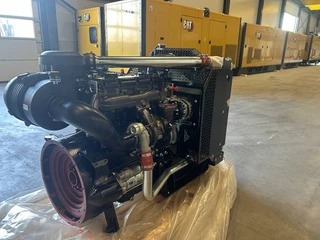 Perkins 2025 - 1104D-44TA - Diesel Engine - New - DPX-25088 immagine 2 miniatura