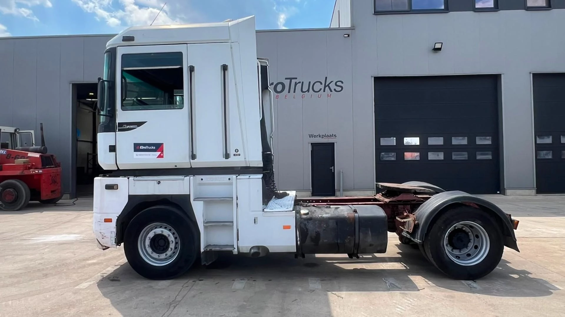 Renault Magnum 430 2000 immagine 8