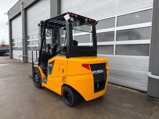 Hyundai N/A 2025 - 35BE-X elektrische heftruck 3-delige 4700mm mast t bild 3