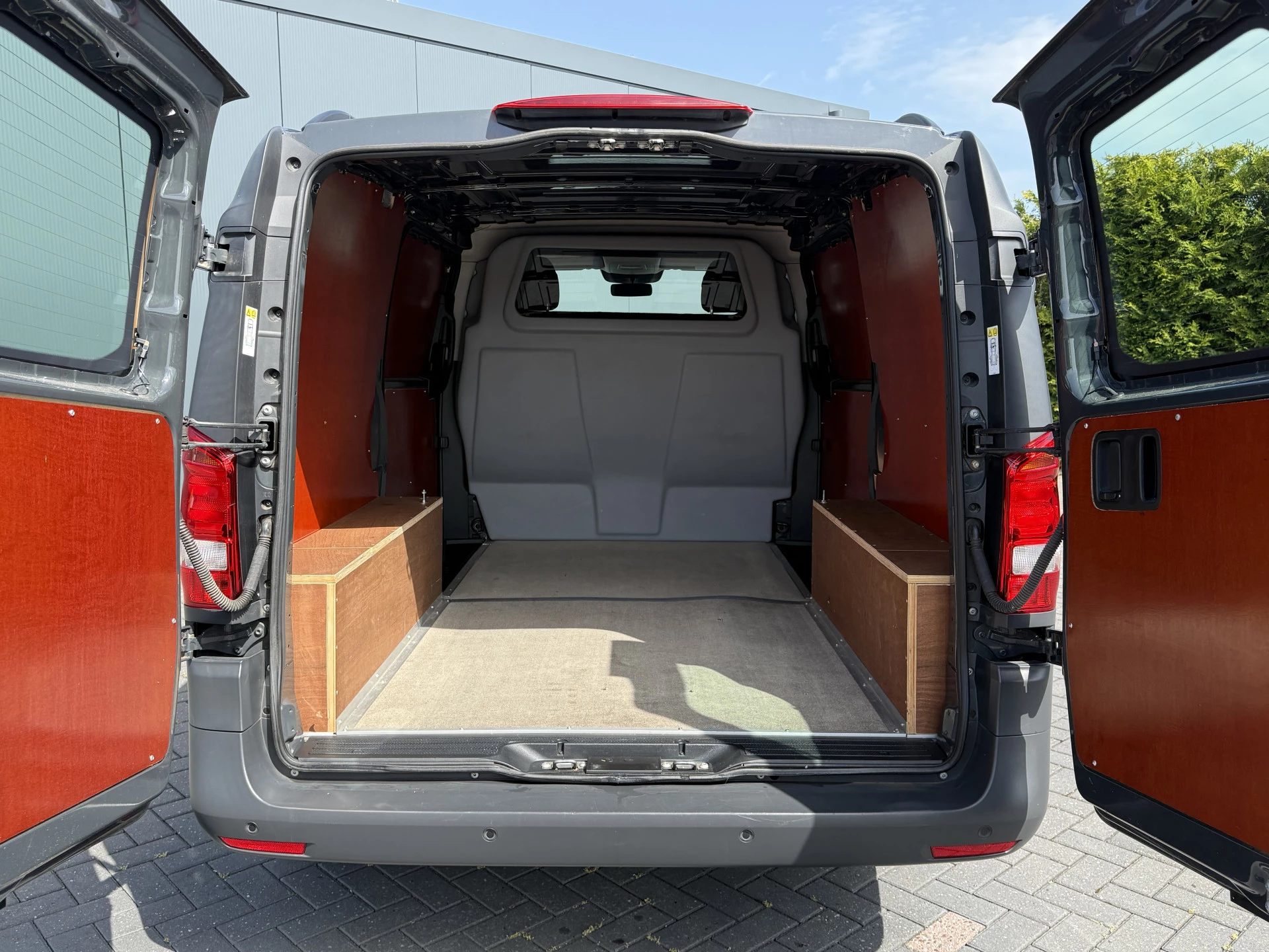 Mercedes-Benz Vito 2017 - 111 CDI 115 PK E6 / L2H1 / NIEUWSTAAT !! / 2x SCHUIFDEUR / LED / AIRCO / CRUISE / LANE ASSIST / BLINDSPOT / CAMERA imagen 7