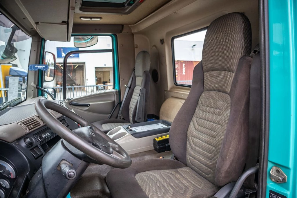 DAF 2010 - CF 85.410+DIEBOLT 16Ton/m immagine 10
