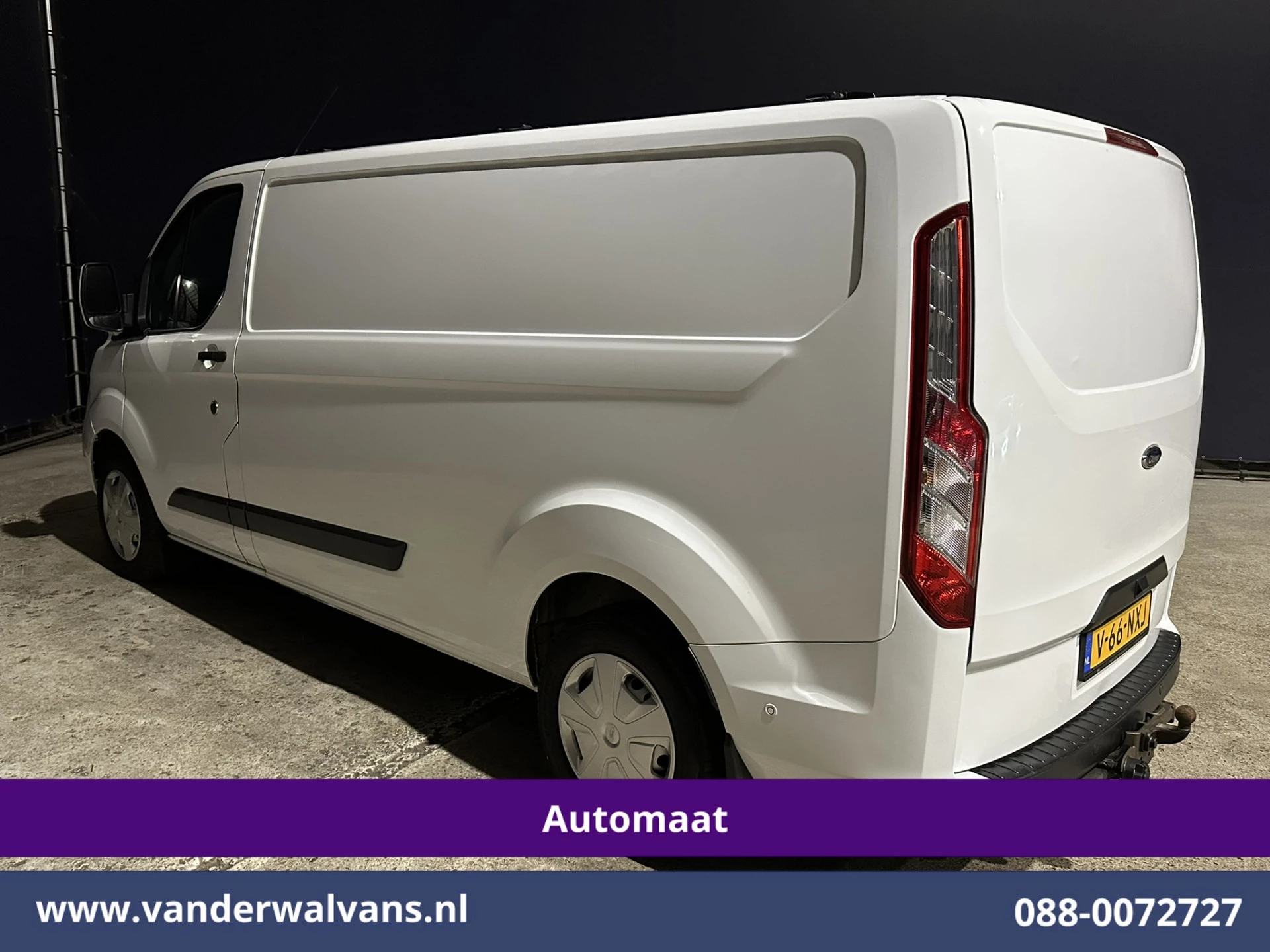 Ford Transit Custom 2021 - 2.0 TDCI 131pk Automaat L2H1 Euro6 Airco | Xenon | Camera | Apple Carplay | LED | Adaptive Cruisecontrol | Trekhaak obrázek 12