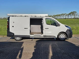 Nissan NV300 2022 - N/A obrazek 13