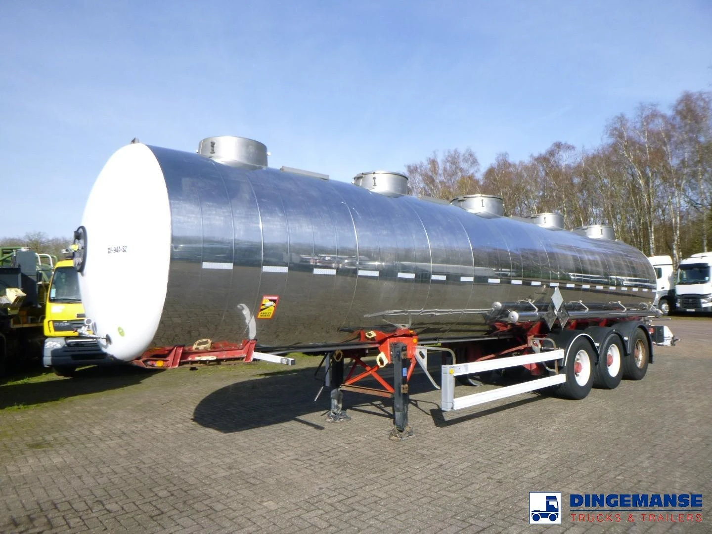 Magyar Chemical tank inox 32.5 m3 / 1 comp 1995 image 1