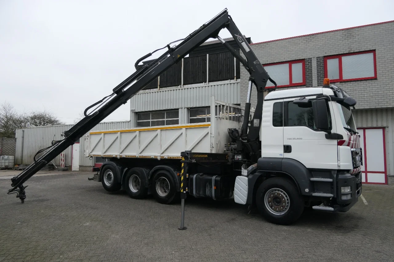 MAN TGS 2009 - 35.400 | 8X4 | HIAB 144 BS-3 DUO + Remote Control | 25Ton Tipper | 468407Km | 2009 | Euro4 | Belgium Truck Bild 13