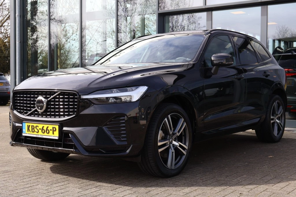 Volvo XC60 2022 - 2.0 B4 Aut. R-DESIGN / Panorama dak / Volleder imagen 9