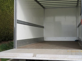 Ford Transit 2023 - bakwagen 5,0 m. (luchtremsysteem/vangmuil) + Gesloten schamel aanhangwagen 8,5 m. obrazek 11