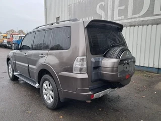 Mitsubishi Pajero 2013 - GLS 3.5 - V6 , 4x4 , 7 Pers. , Full option imagen 5