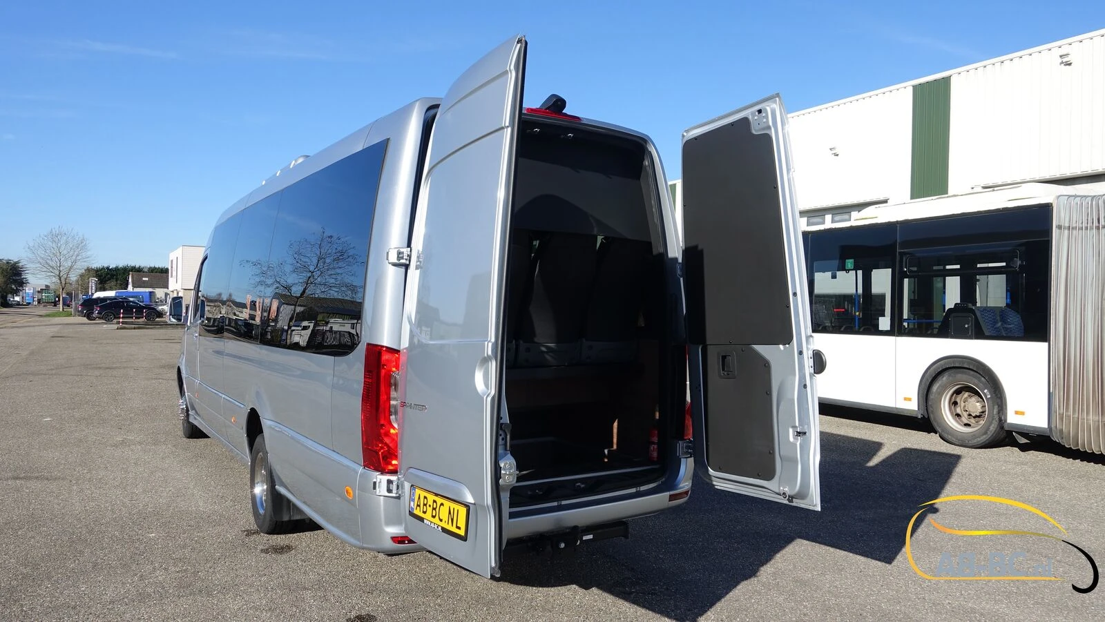 Mercedes-Benz Sprinter 2026 - NEW 519 CDI - 24 Seats EURO 6 zdjęcie 15