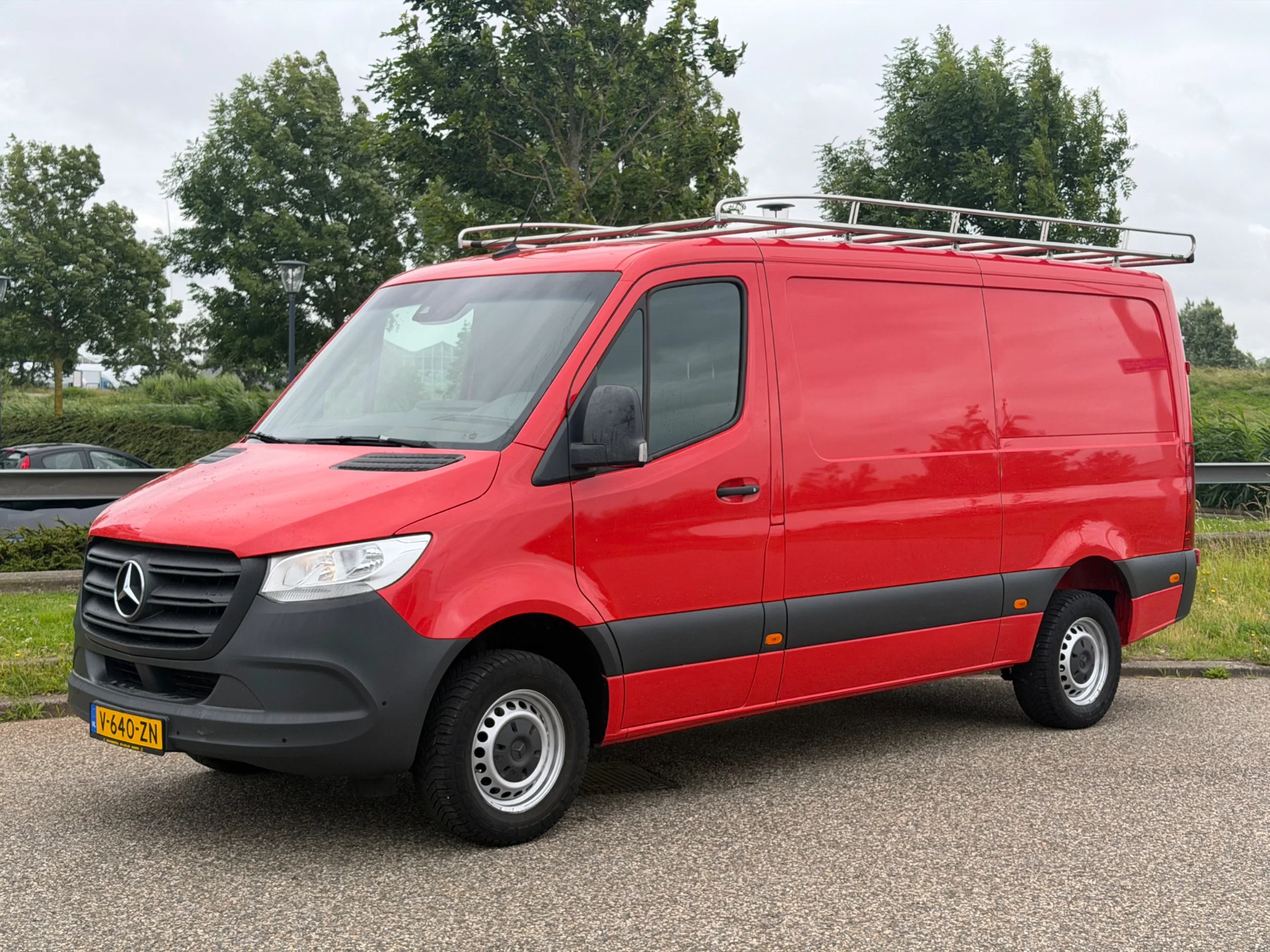 Mercedes-Benz Sprinter 2019 - 314CDI L2H1 Airco Navi Cruisecontrol 3500KG Trekhaak Bild 2