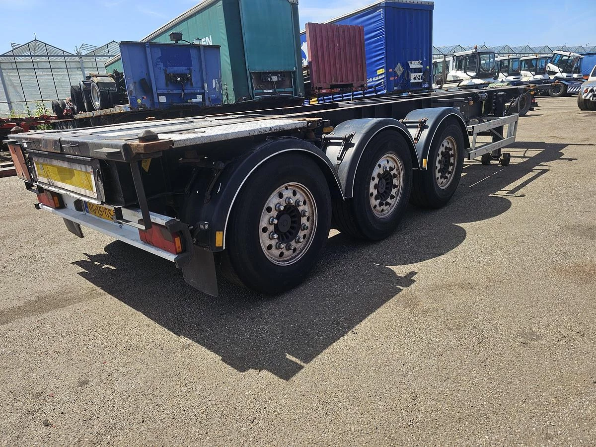DESOT DSTO-2001-SSR-99L| adr CHASSIS 20/30 FT| 3940 KG | APK 10-12-2025 | HOLLAND CHASSIS. DAF DISC. 2000 afbeelding 2