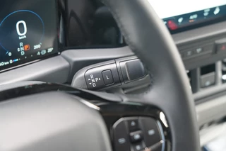 Ford Transit Custom 2026 - 340 2.5 PHEV L2H1 Limited 232pk 9 Zits - Keyless - ACC - Blindspot - Camera - Carplay - Navi - Prijs excl. BTW - Rijklaar image 23