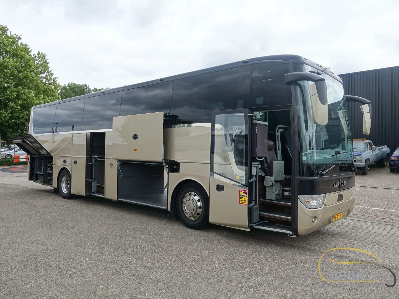 Van Hool TX15 Acron - 46 Seats, Euro 6 2016 obrázek 2