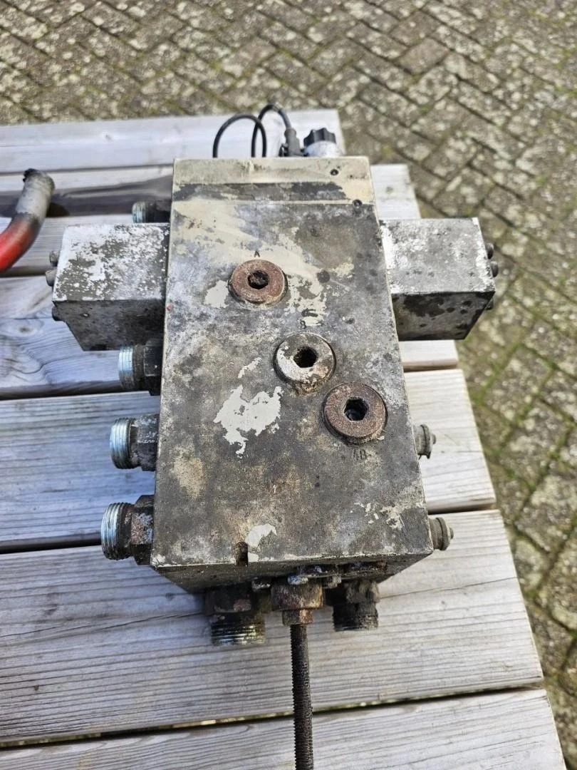 Legras Control valve 02 Electrically operated 2016 image 6