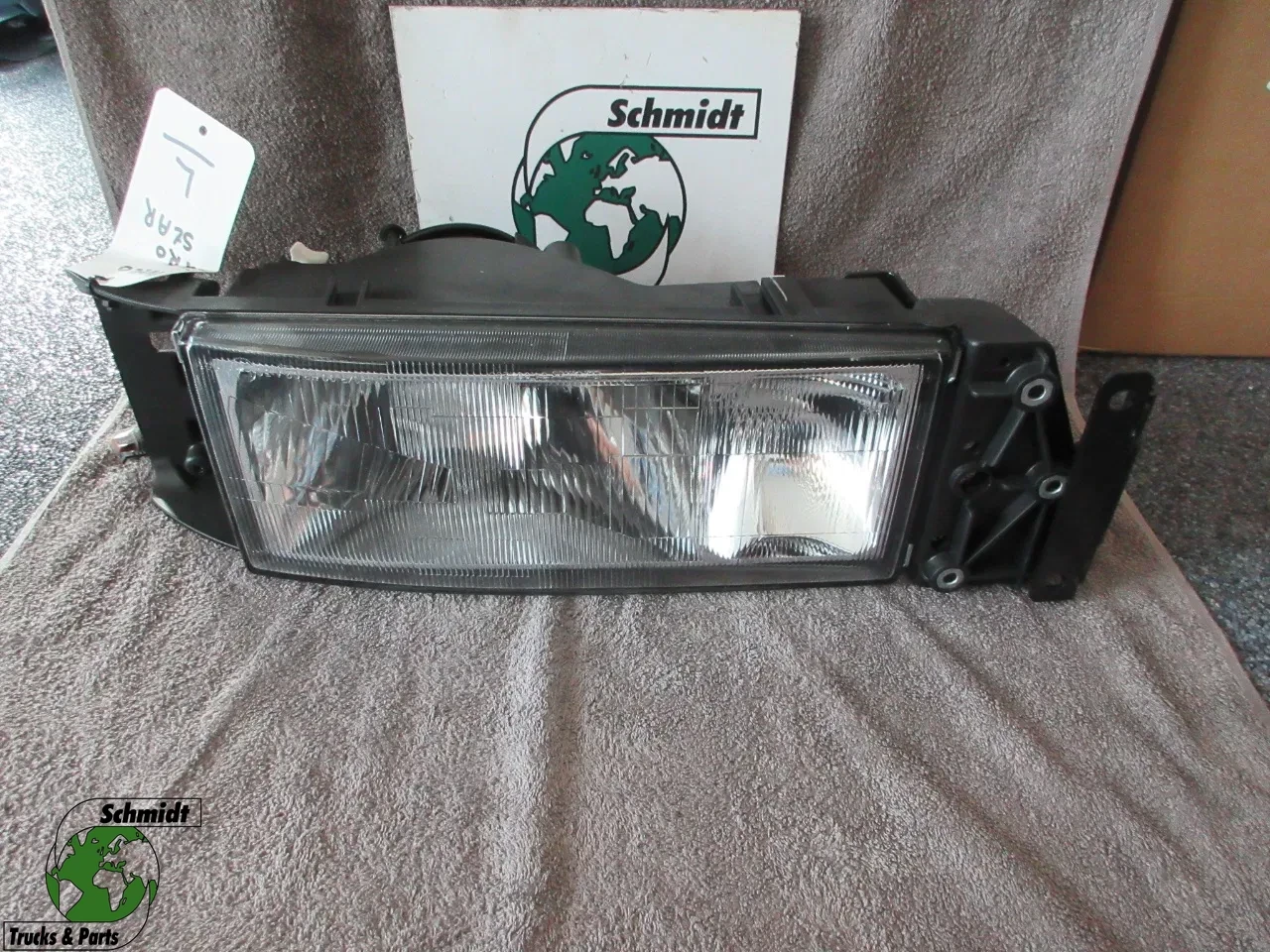 Iveco EuroTech - 500340408 KOPLAMP IVECO MODEL EURO 2 NIEUWE !! LINKS image 1
