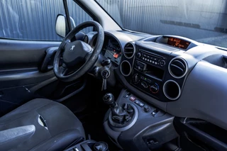 Peugeot Partner 2016 - 1.6 HDi | Trekhaak | Cruise | Airco image 2