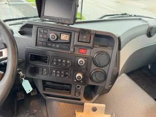 Renault C430 2015 - N/A obrazek 31